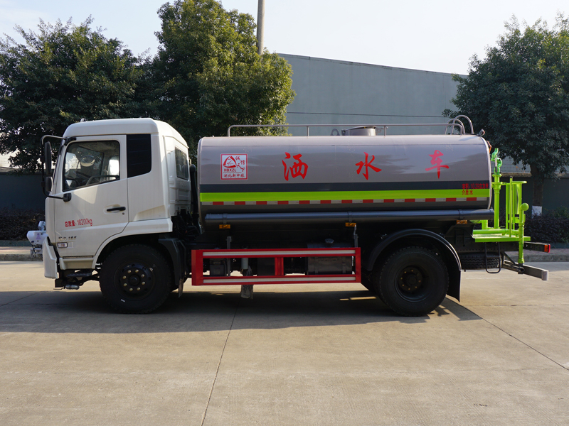 中潔牌XZL5166GSS6型灑水車(chē)