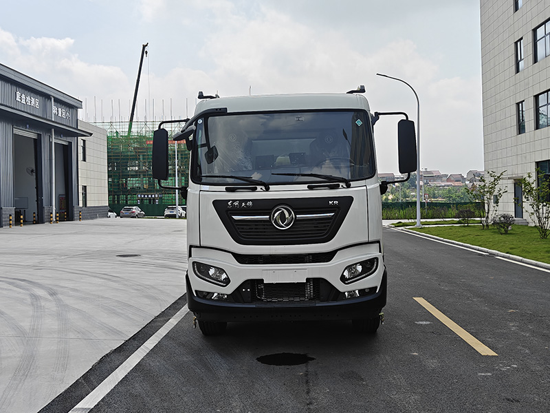 XZL5182TXSBEV型純電動洗掃車