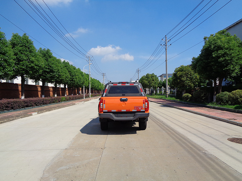 XZL5030XZH6型指揮車