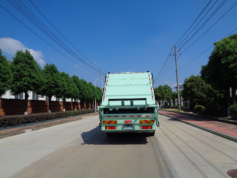 XZL5183ZYSBEV型純電動(dòng)壓縮式垃圾車
