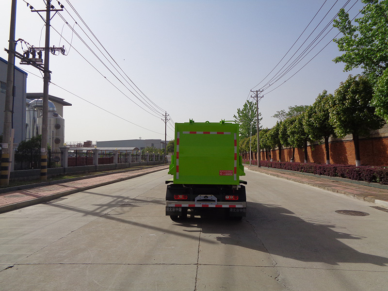 XZL5040ZZZBEV型純電動(dòng)自裝卸式垃圾車